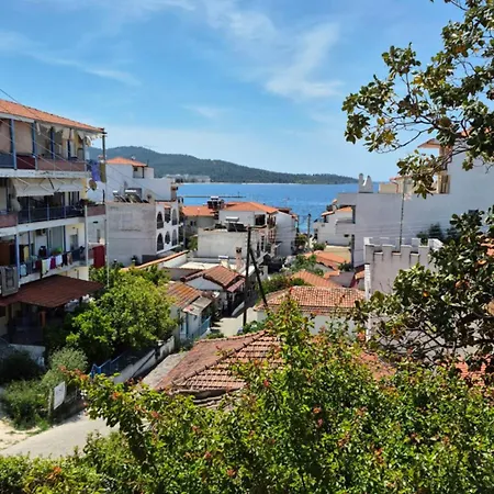 Apostolidis Lejlighed