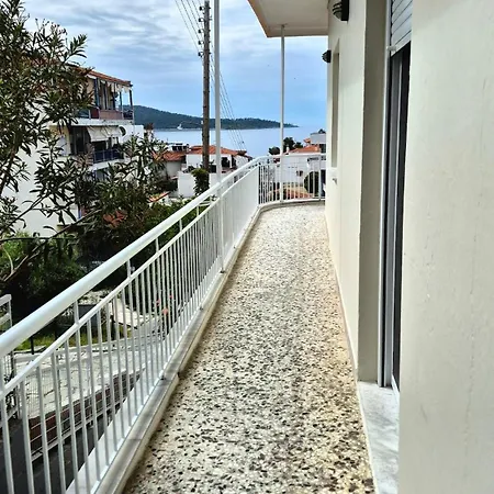 Apostolidis Neos Marmaras