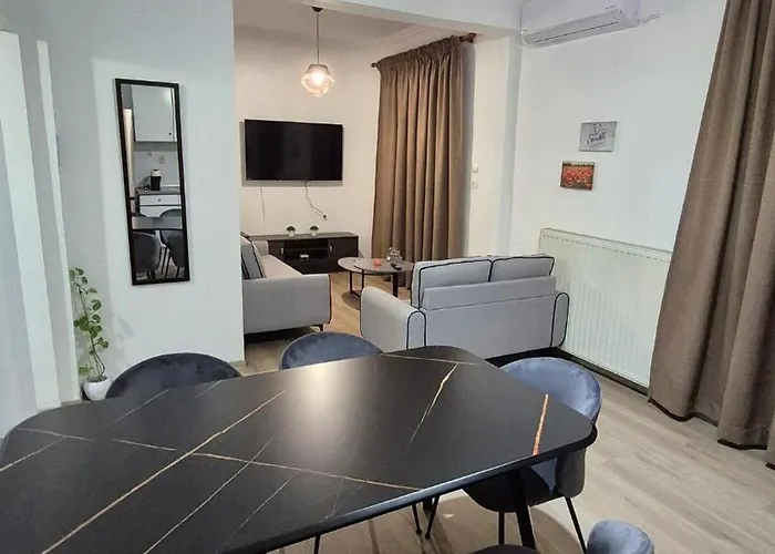 Apostolidis Neos Marmaras