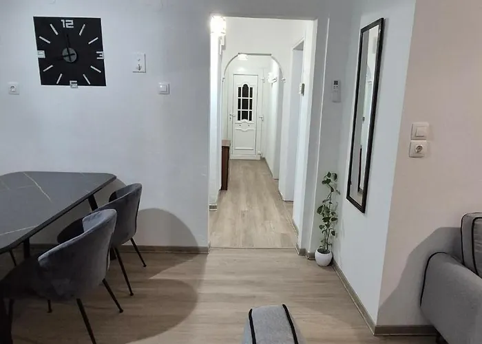 Apostolidis Apartament *